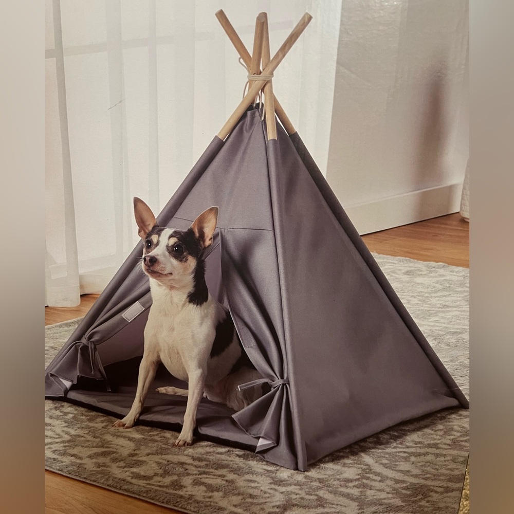 New Indoor Dog Tent